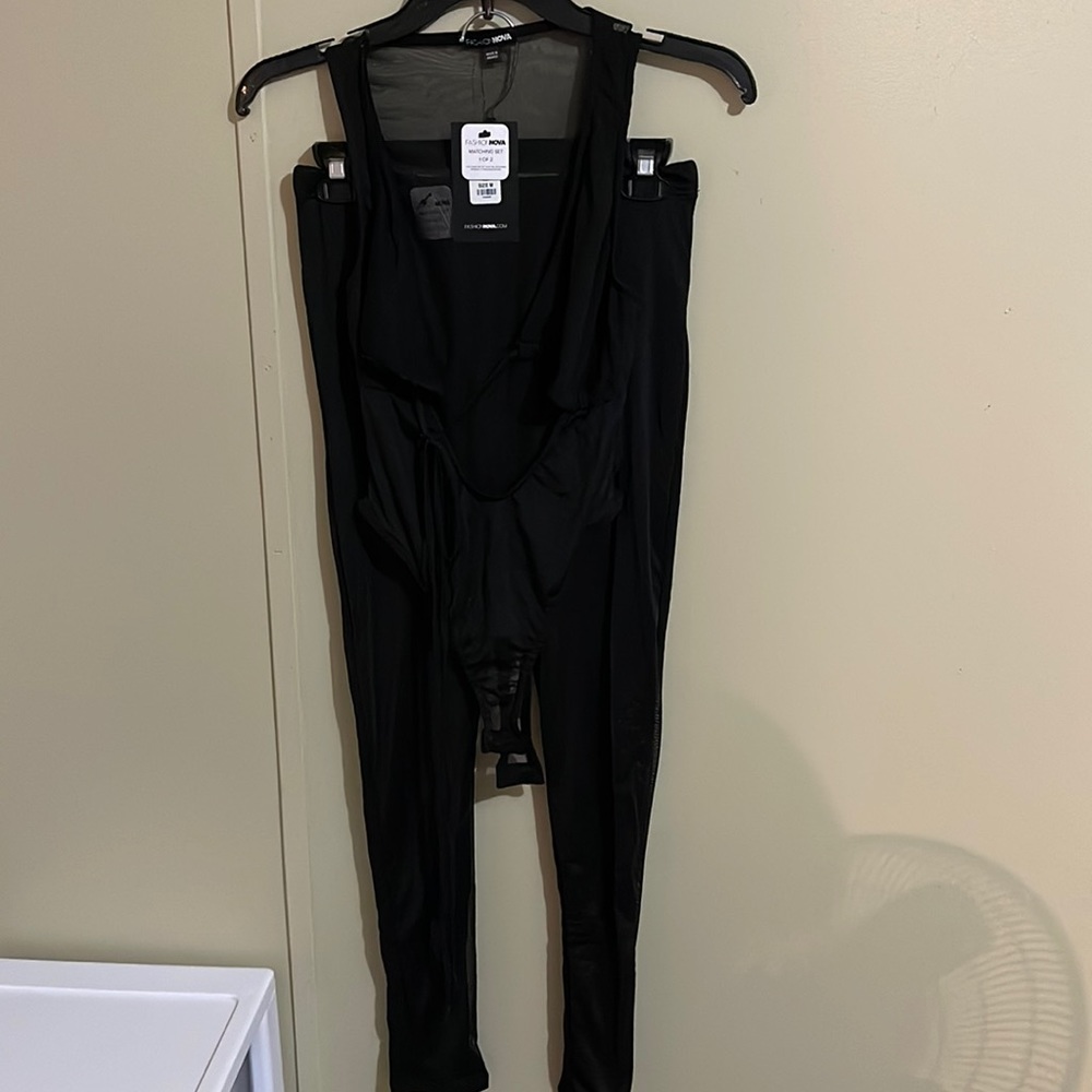 2 piece set